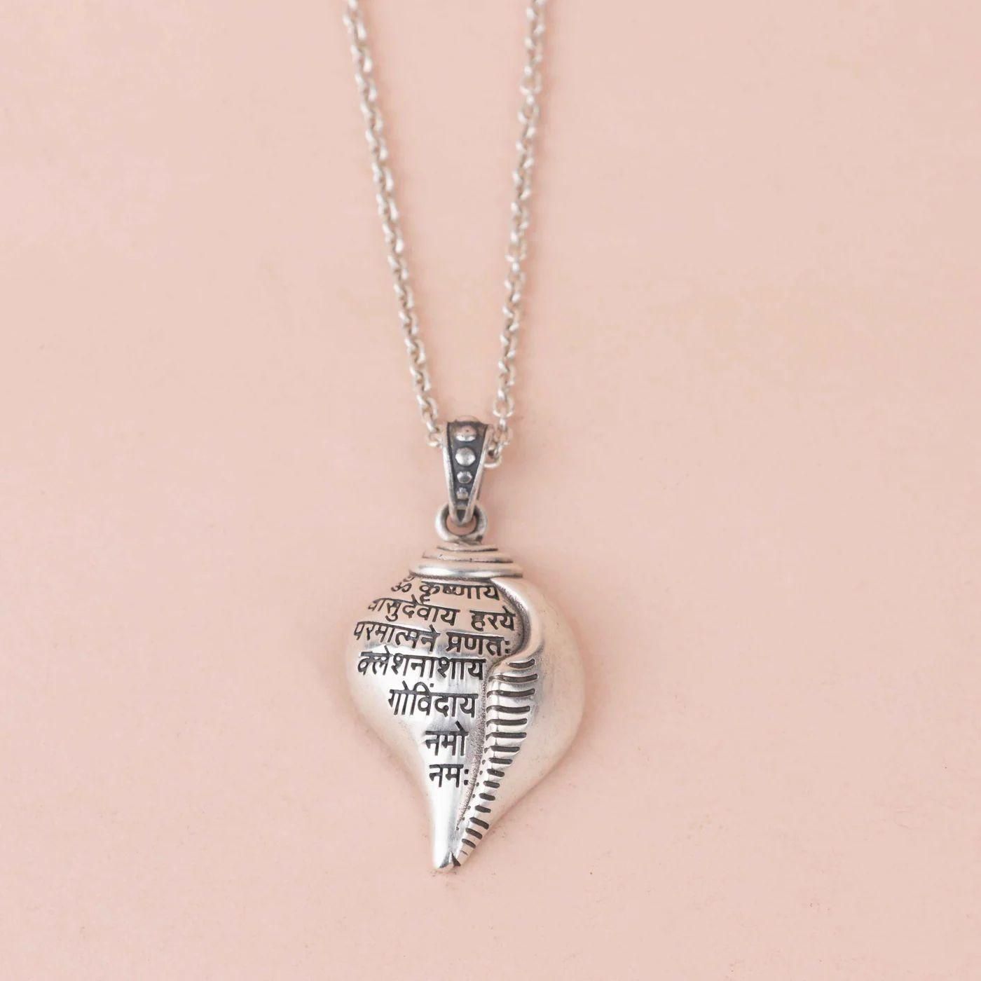 Shri Krishna Shankha Pendant with Chain - KalaKirtiHub