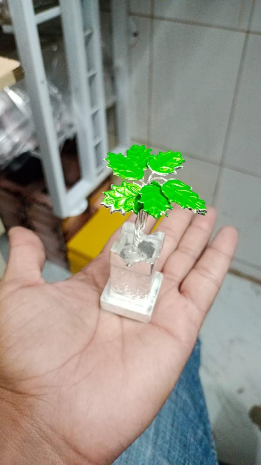 German Silver Plated Tulsi Plant Decorative Showpiece (4inche) ra4xqa-dd