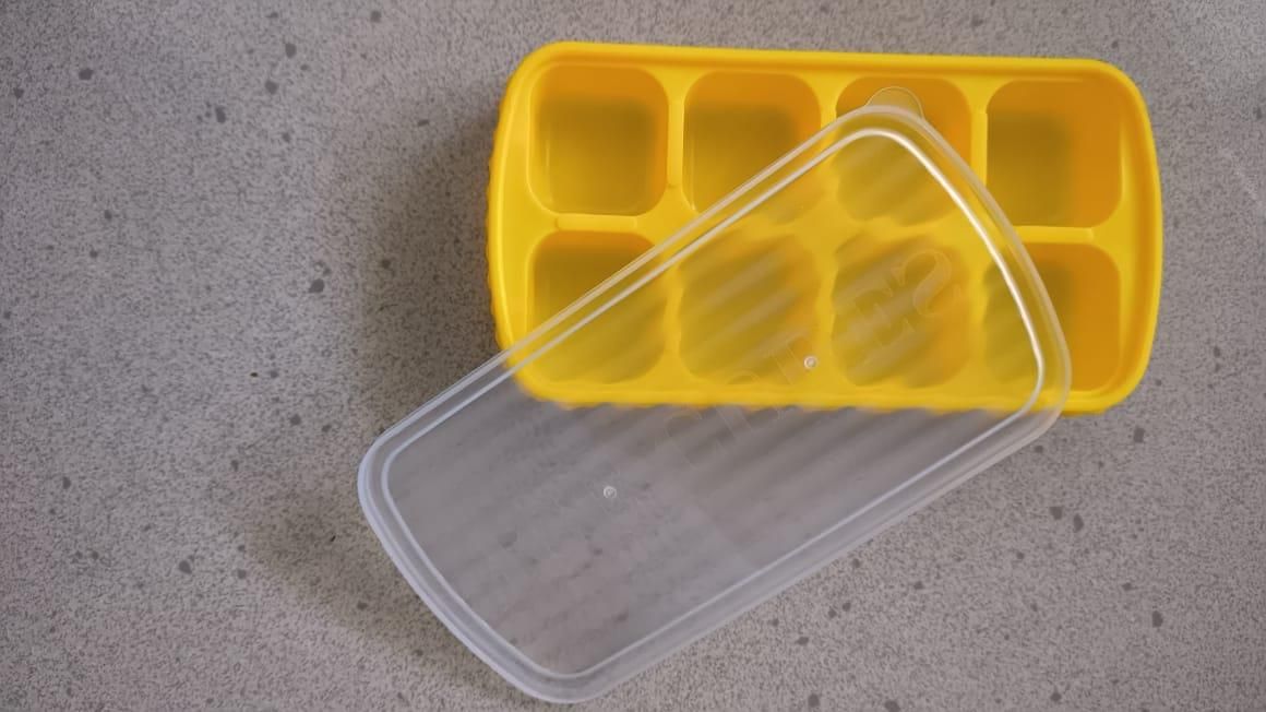 Mini Silicone Ice Cube Tray with Lid – Easy Freezing ra4xqa-dd