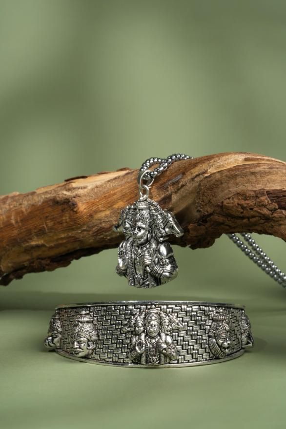 5-Mukhi Hanuman Kada with Munjai Pendant Chain | KalaKirtiHub Jewelry - KalaKirtiHub