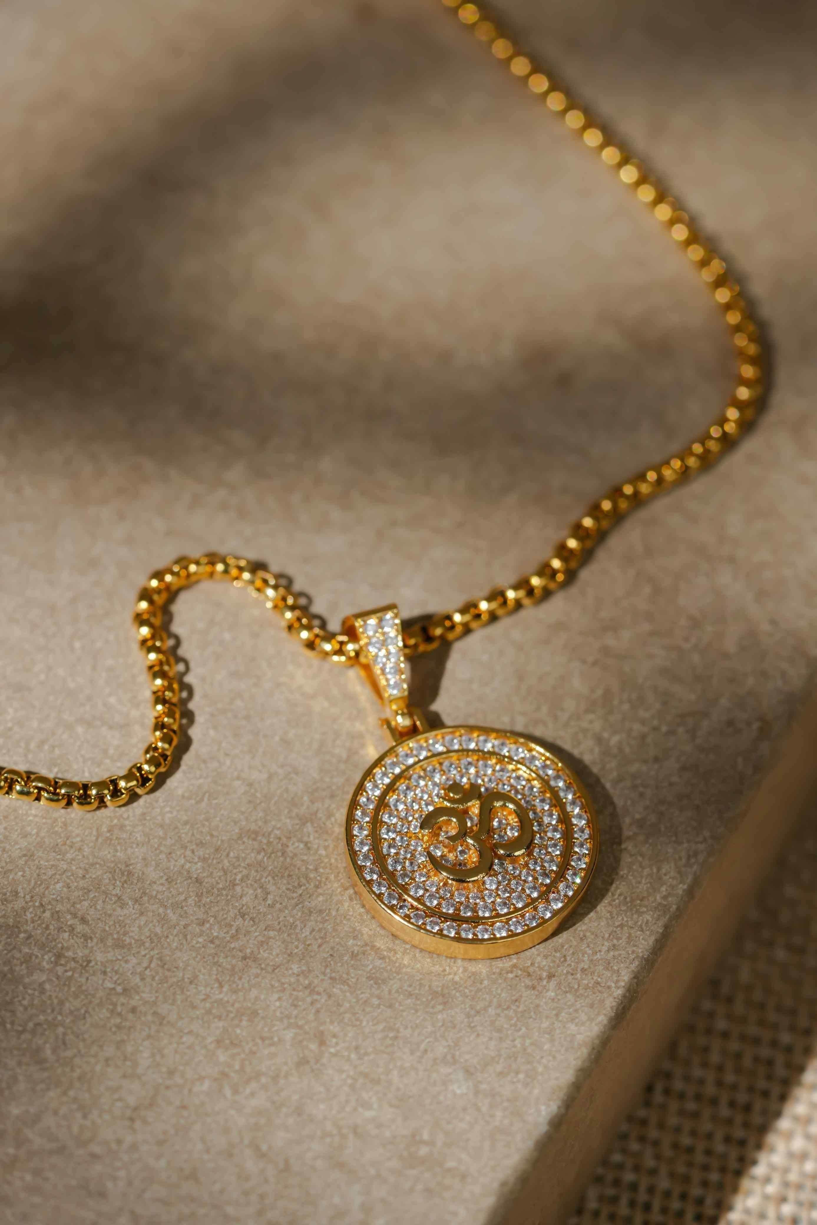 Om Symbol Pendant With Chain ra4xqa-dd